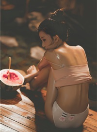 Single horsetail white tender girl crisp breast fengyun figure sexy hot photo(37)